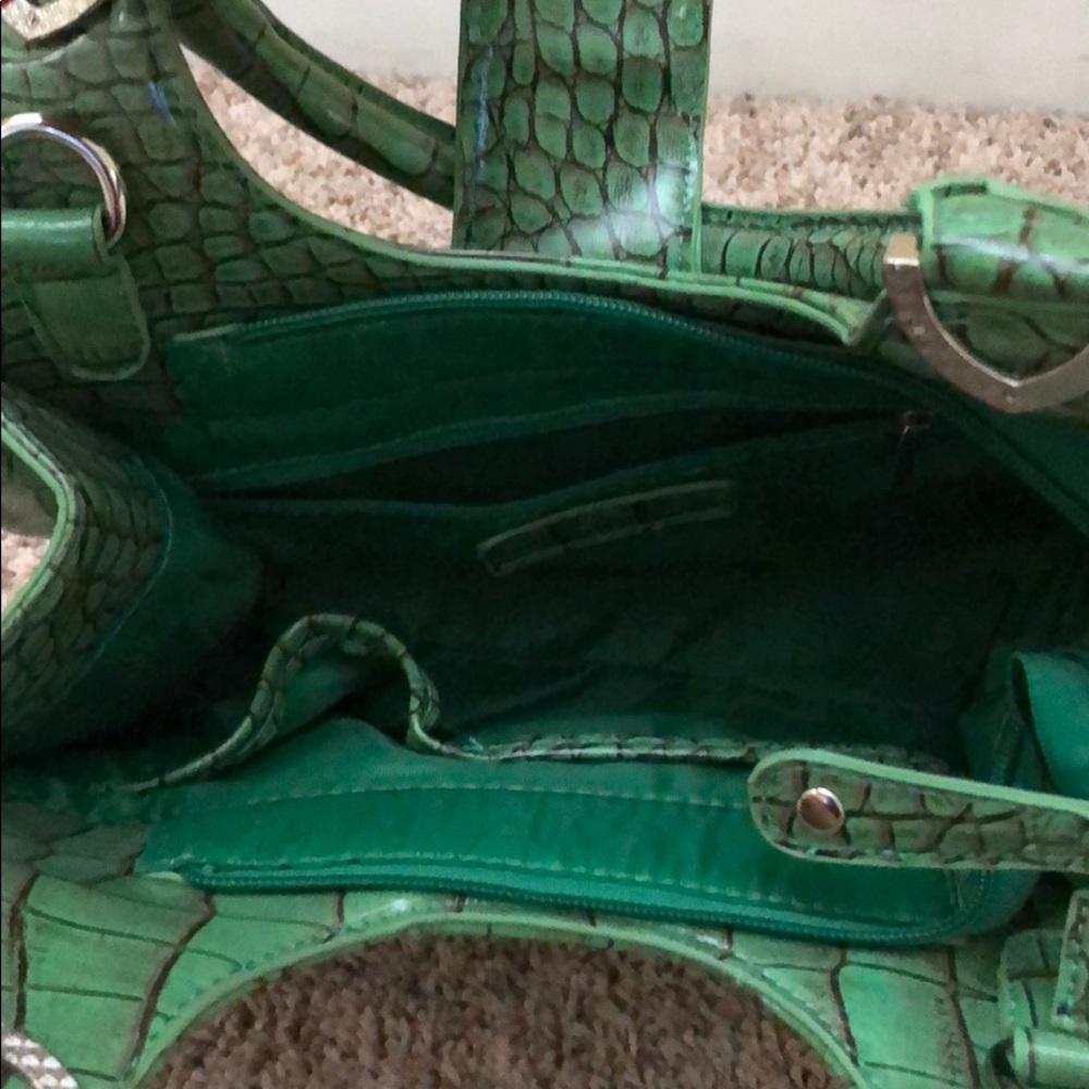 Purse - Picture 2 of 4